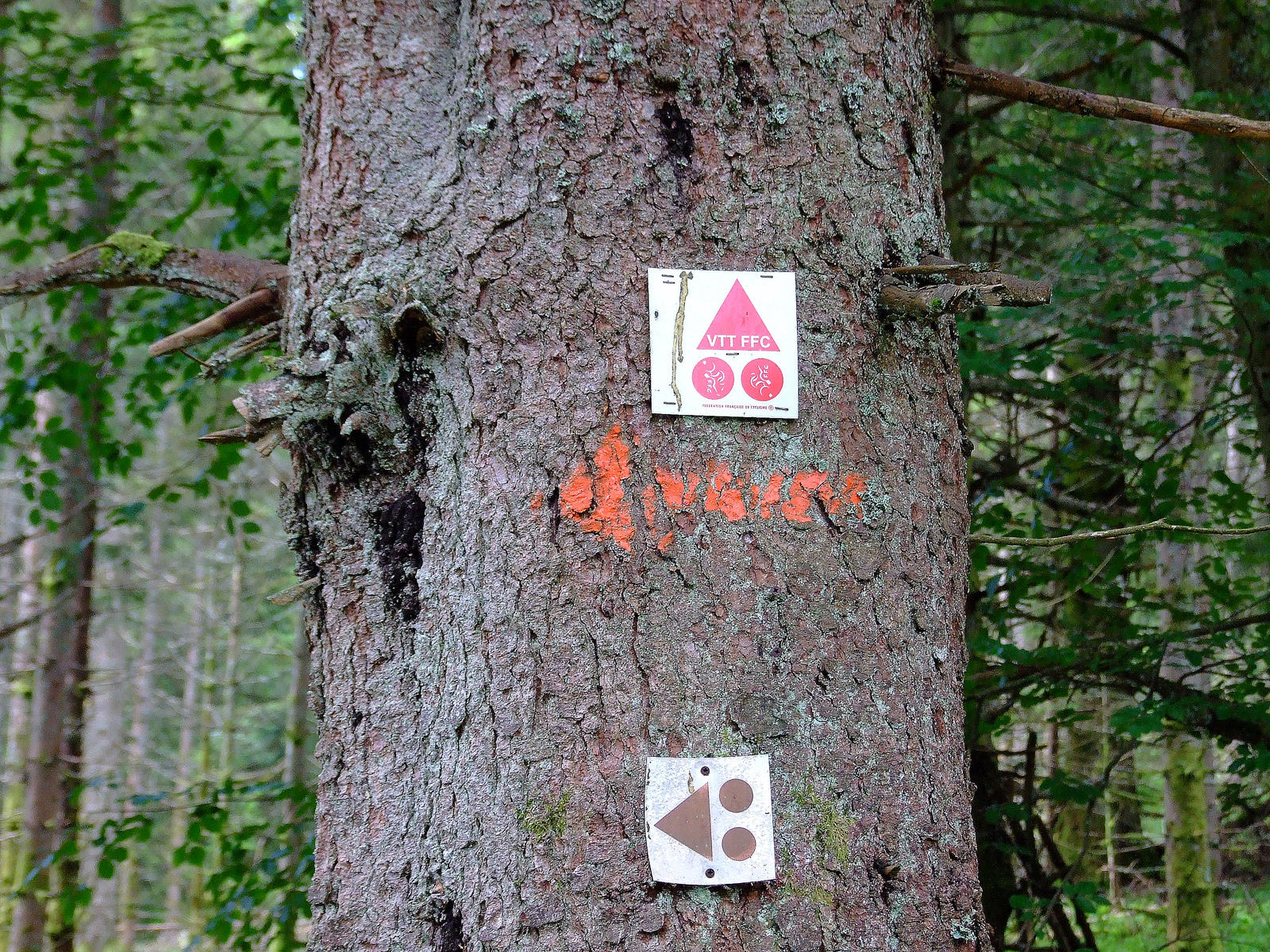 Balisage des itinéraires VTT