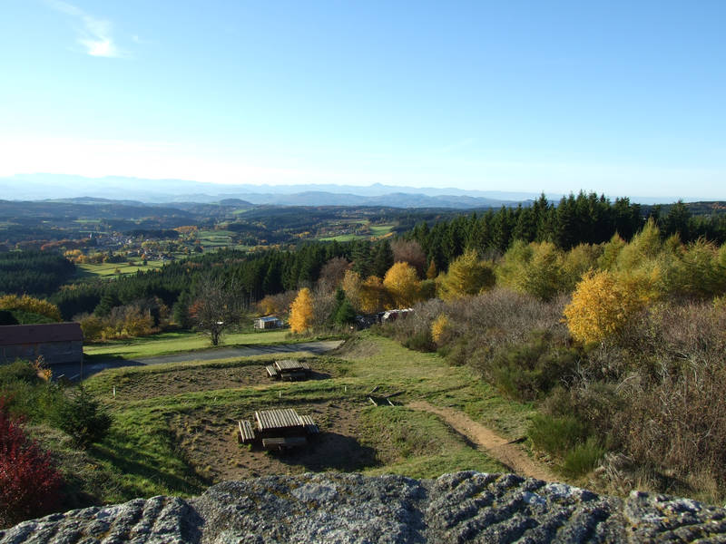 Uitzicht vanaf de Belvédère op de Puy de Dôme